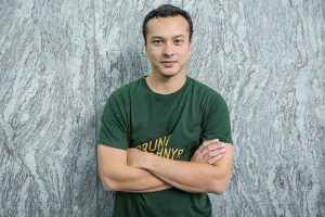 Faris Asasul `Iz, S.Kom.